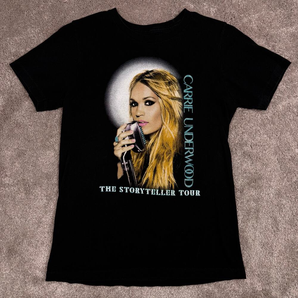 Carrie Underwood T-Shirt Size XS The Storyteller Tour Concert Black Music Band